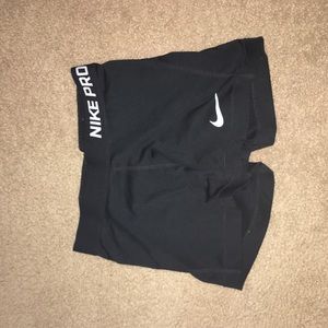 Black Nike Pros